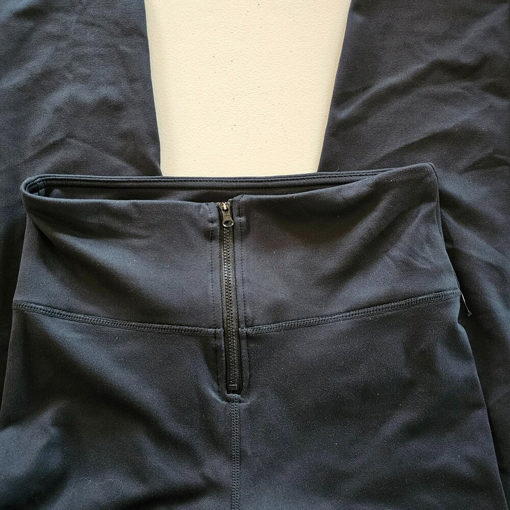 CYCLE HOUSE BLACK PEARL ZIP FRONT LEGGINGS #A-8